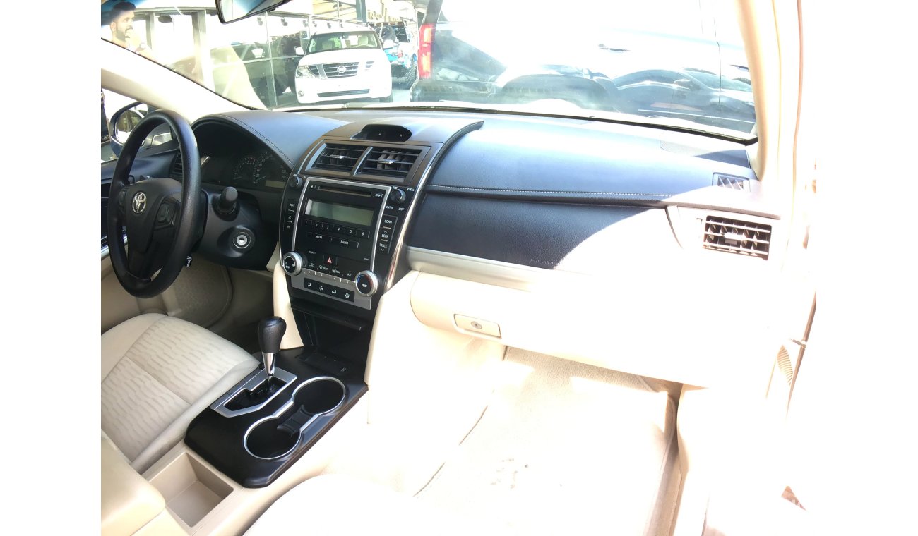 Toyota Camry GL 2.5 2017 Model with GCC Specs