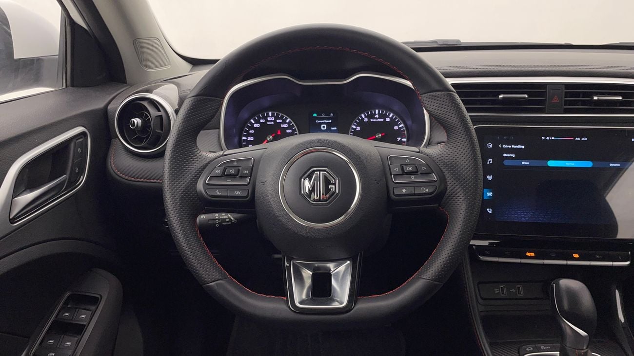 أم جي ZS STD 1.5 | بدون دفعة مقدمة | اختبار القيادة في المنزل