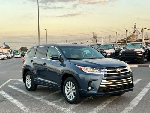 Toyota Highlander 2015 Toyota Highlander MidOption - 3.5L V6 - 4x4 AWD Rear Camera - 7 Leather Seat- Auto Trunk