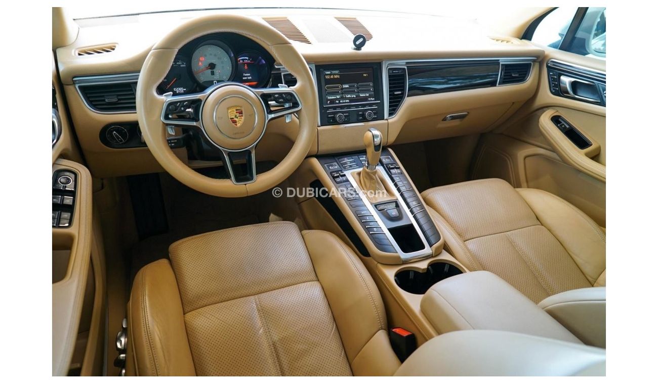 Porsche Macan 95B