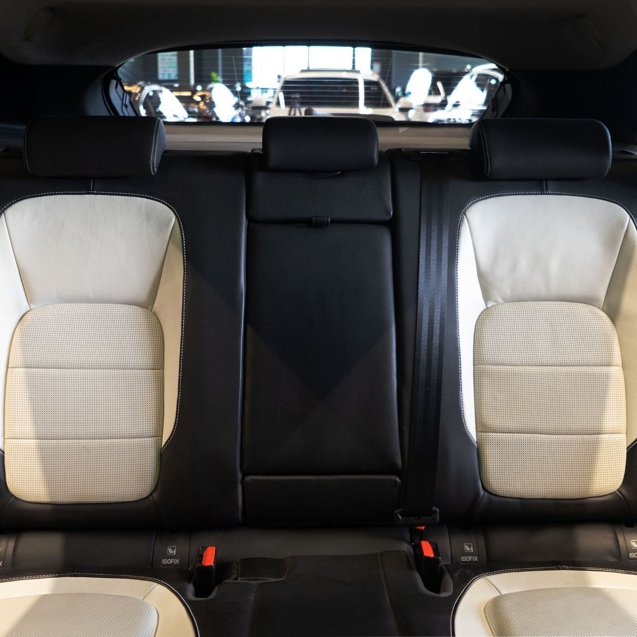 جاكوار F بيس R-Sport 2.0L AED 1,628  pm  • 0% Downpayment • Jaguar F-Pace R-Sport • 1 Year Warranty