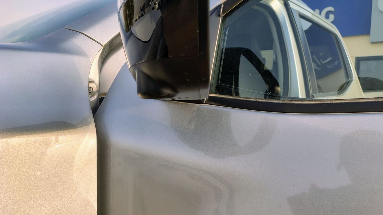 نيسان نافارا Std 2.5L RWD M/T