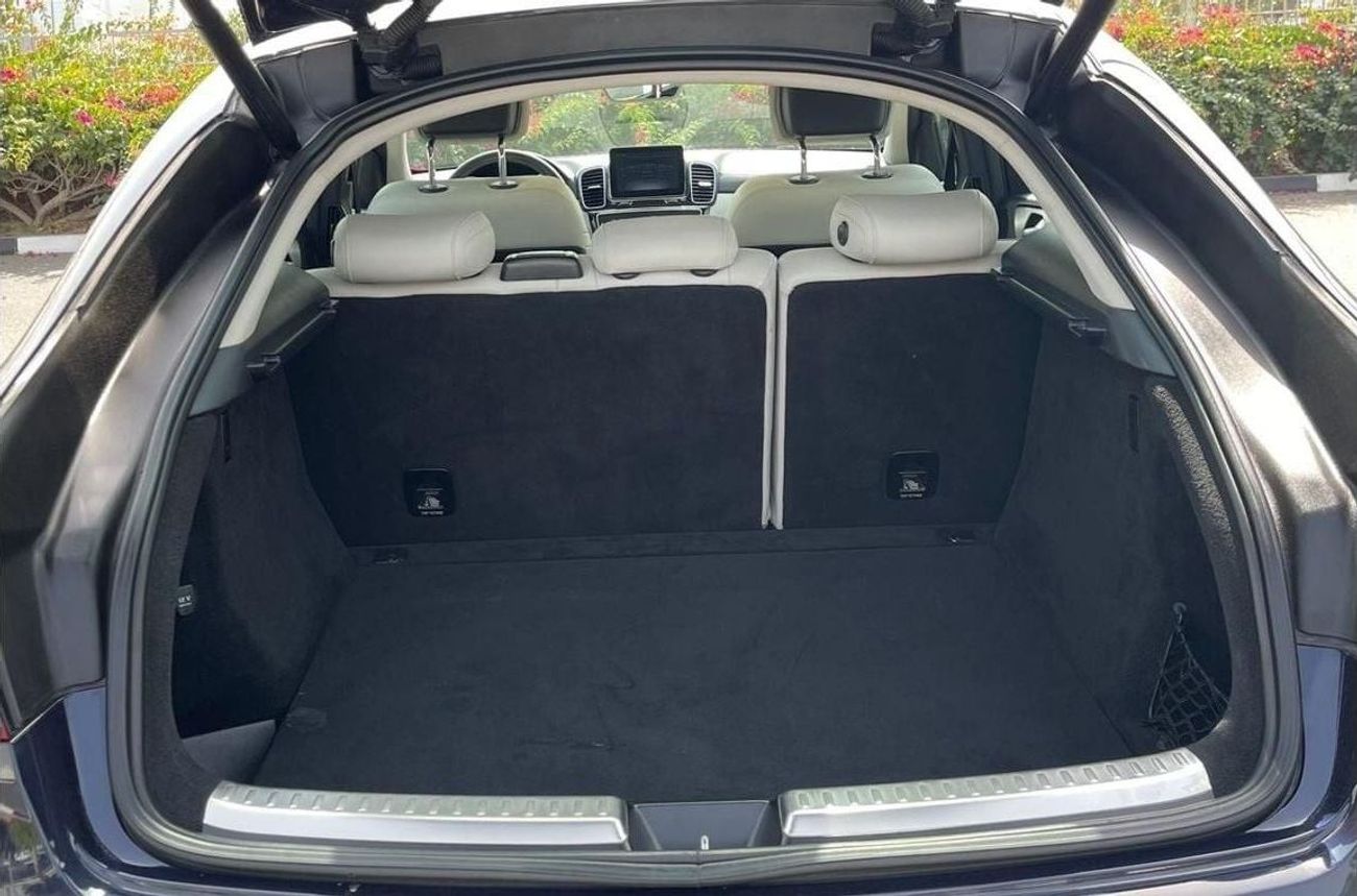 مرسيدس بنز GLE 43 AMG Coupe 3.0L 2017 GCC