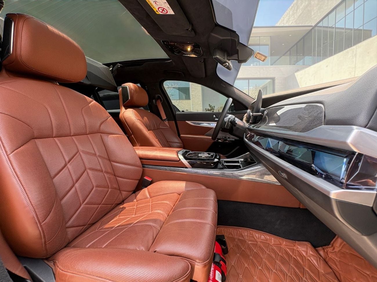 BMW 740i AED 5,440 P.M | 0% DOWN PAYMENT | BMW 740I | AGENCY WARRANTY  SERVICE CONTRACT | GCC SPECS