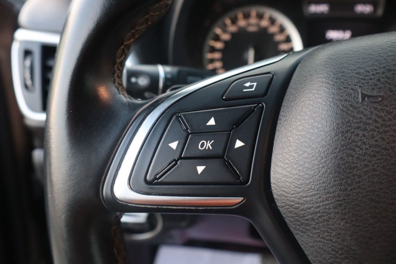 إنفينيتي QX30