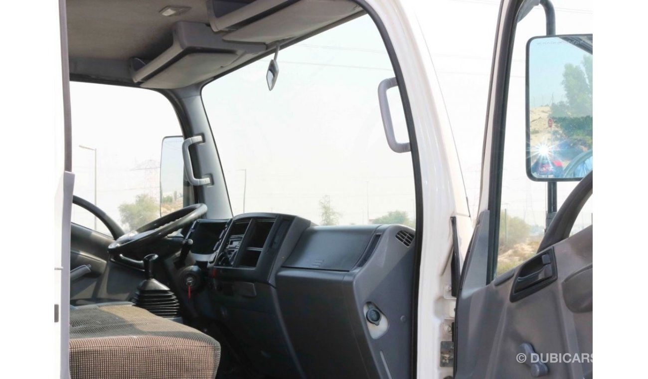 Isuzu Reward 2012 | REWARD NP DRY BOX MULTIPURPOSE CANTER WITH GCC SPECS AND EXCELLENT CONDITION - EXCLUSIVE VAT