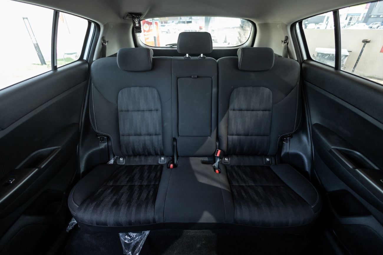 كيا سبورتيج LX 1.6L