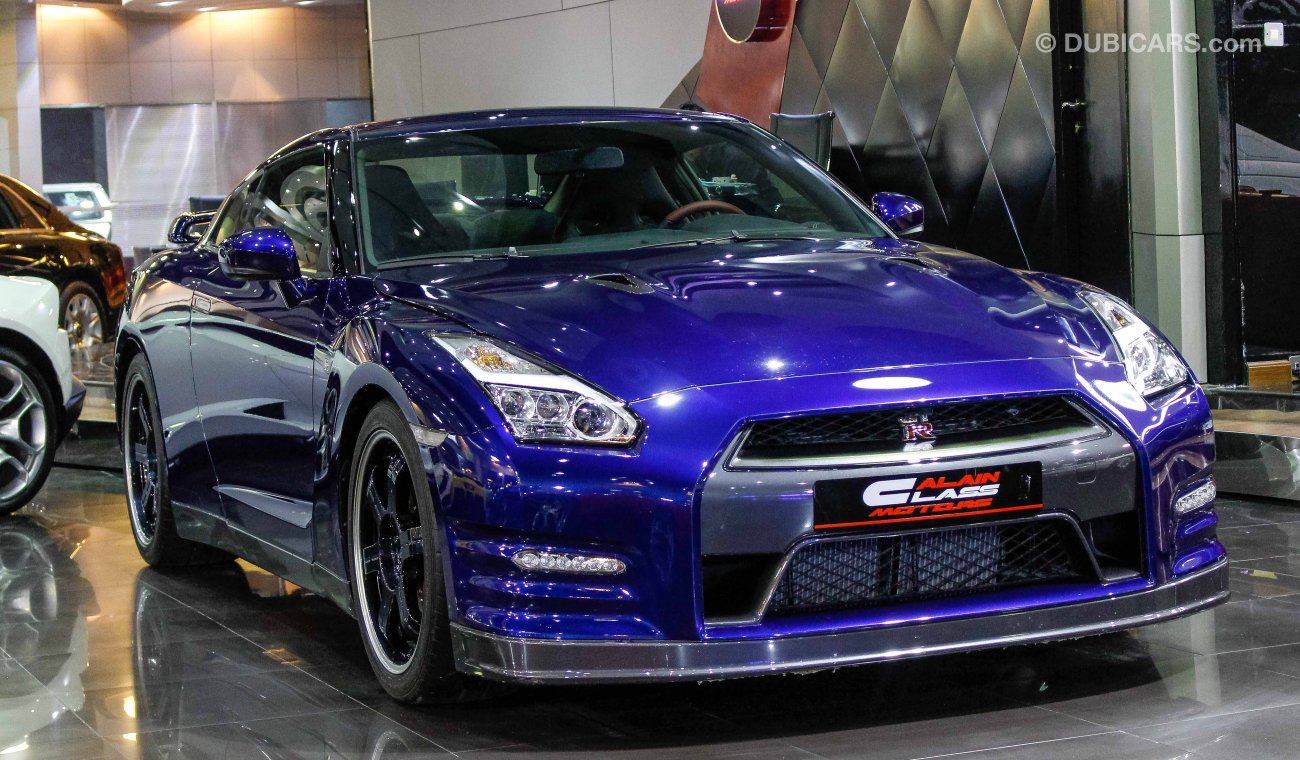 Nissan GT-R