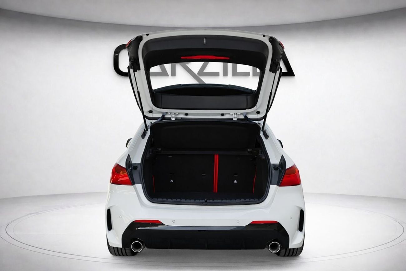 بي أم دبليو 120i M Sport 2.0L