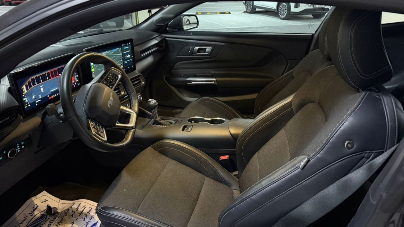 Ford Mustang EcoBoost Premium 2.3L Coupe M/T