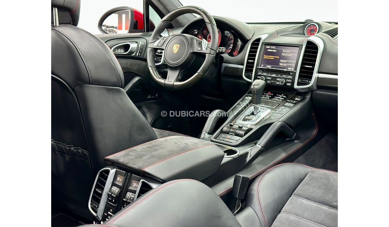 Porsche Cayenne 2013 Porsche Cayenne GTS, Full Porsche Service History, GCC, Low Kms