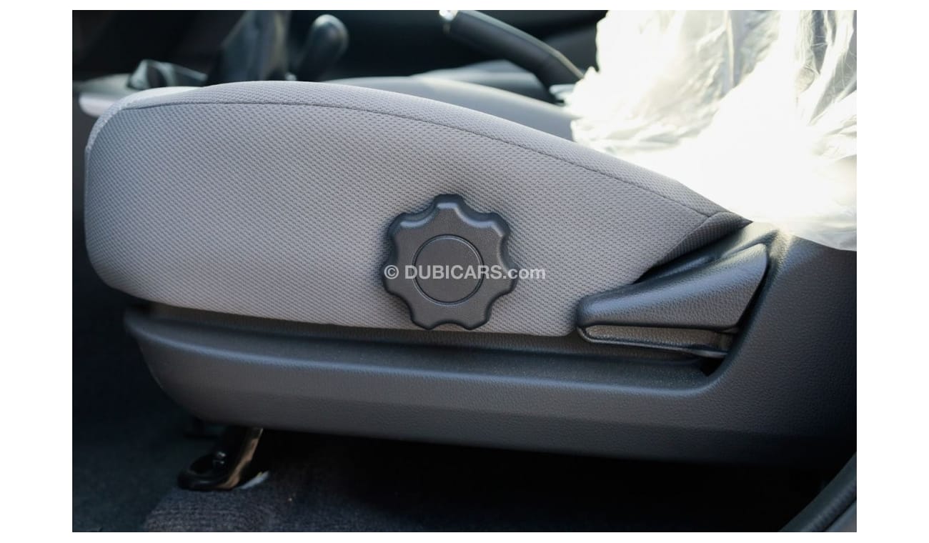 Mitsubishi L200 L200 PETROL MANUAL