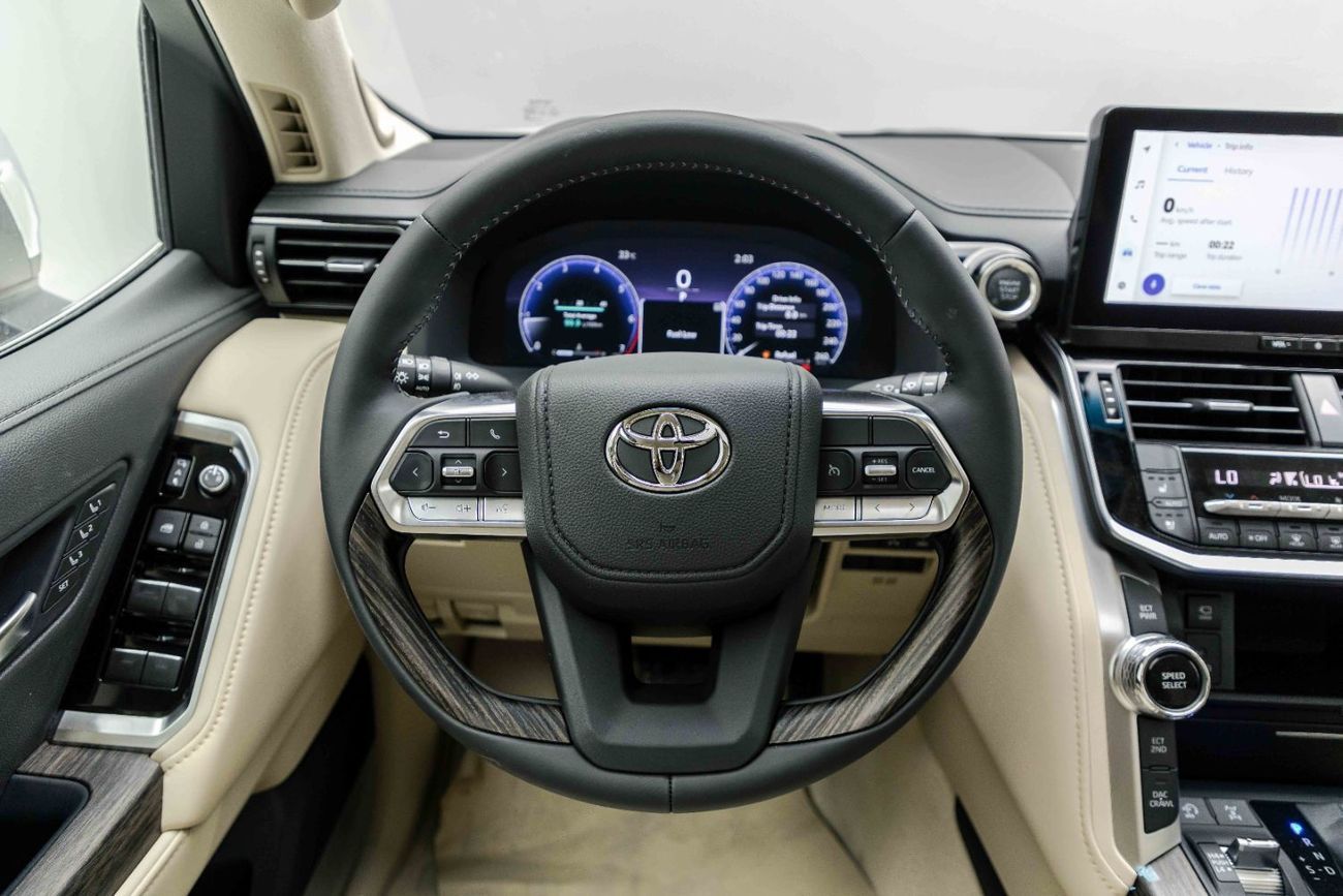 تويوتا لاند كروزر VX HI 4.0L - White Pearl Inside Beige | Export Only