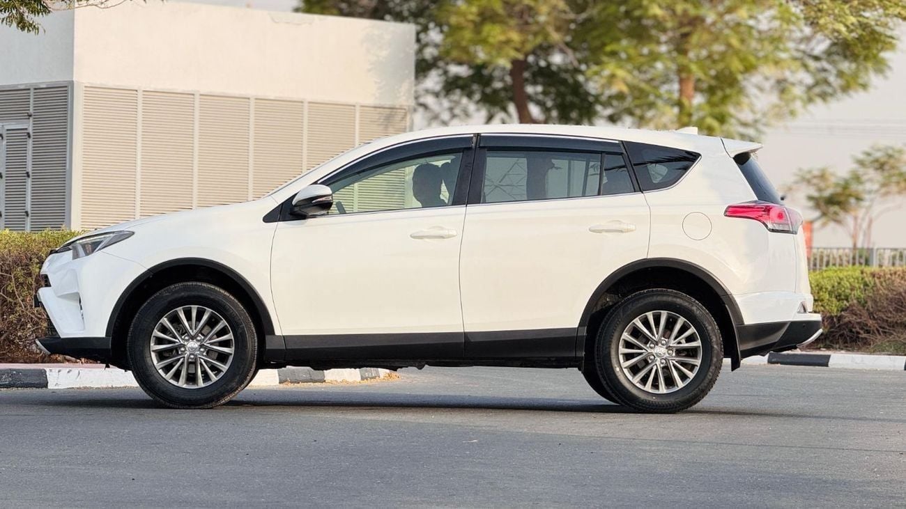 Toyota RAV4 GOOD CONDITION | 2.2L DIESEL ENGINE | RHD | LEATHER SEATS | AT | 2018 | REAR VIEW CAMERA