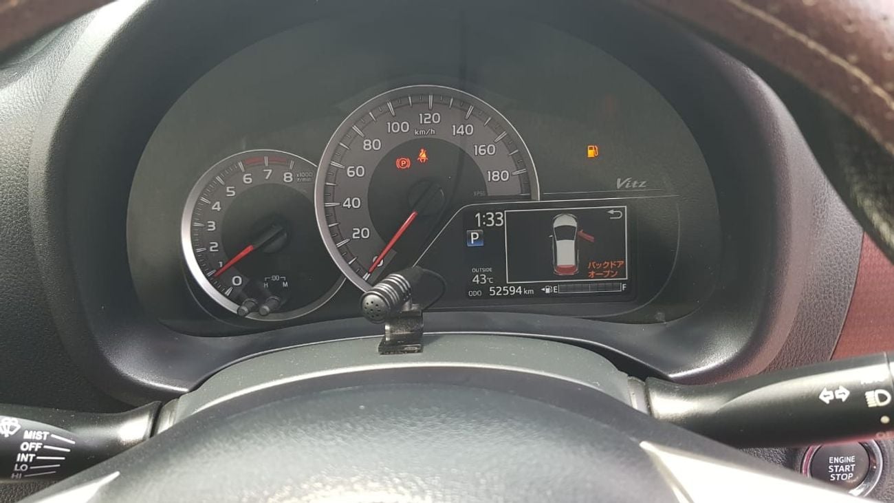 Toyota Vitz TOYOTA VITZ 2015