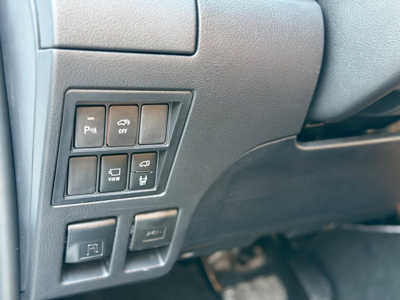 Toyota Fortuner VXR 4.0L (278 HP) Fortuner 4.0 VXR || 2025