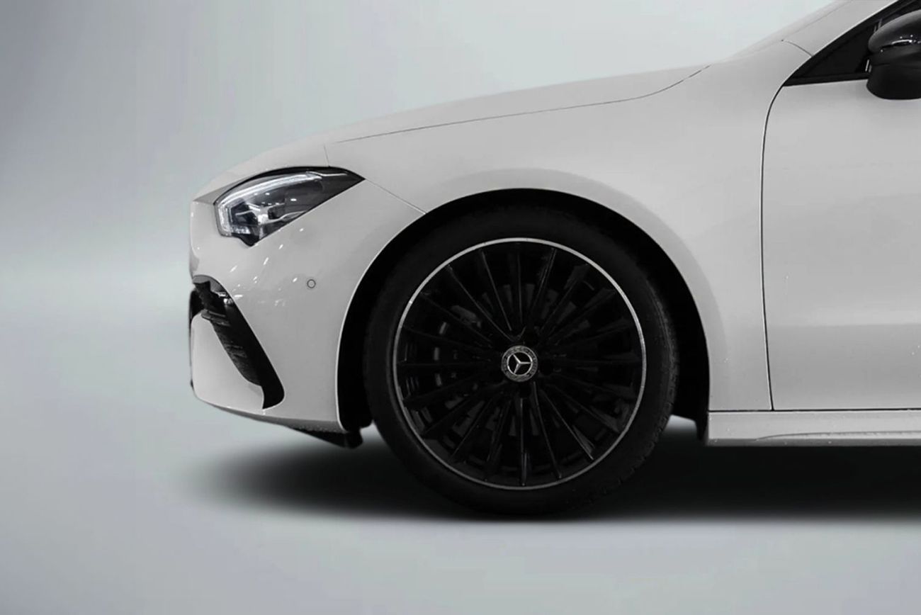 Mercedes Benz CLA 200