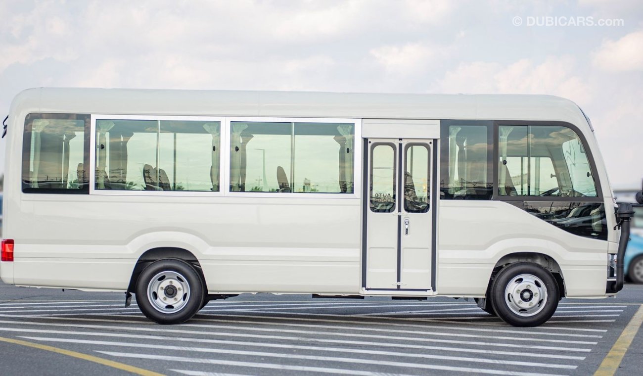 تويوتا كوستر 4.2D MT 30 SEATER 2023YM [EXCLUSIVELY FOR EXPORT TO AFRICA]