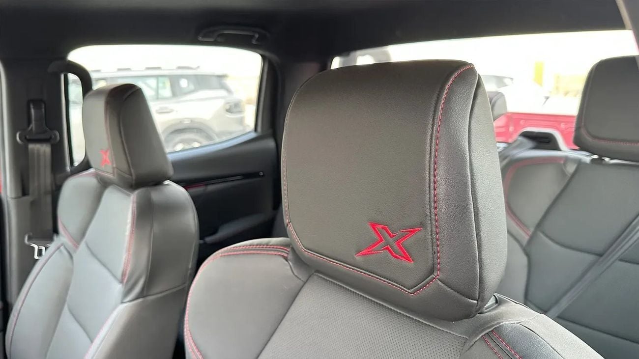 Isuzu D-MAX STD ISUZU/D-MAX/1.9 Diesel Double Cabin 4x4, High Specs AT X-RIDER