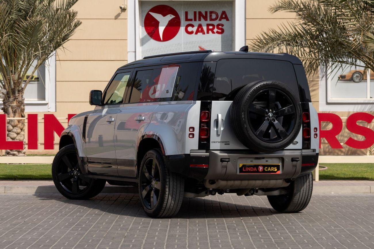 Land Rover Defender P400 110 X-Dynamic SE 3.0L (5 Seater)