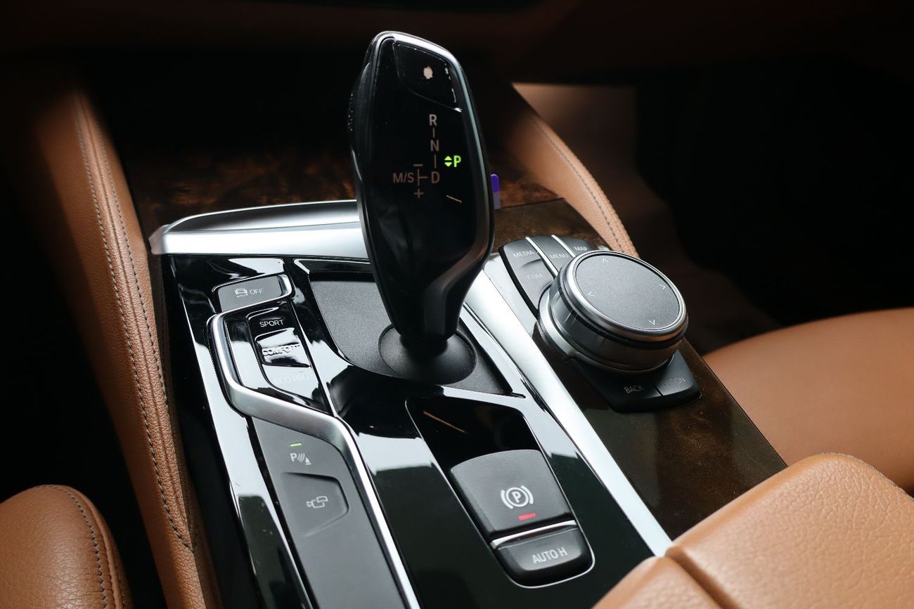 BMW 530i M Sport 2.0L