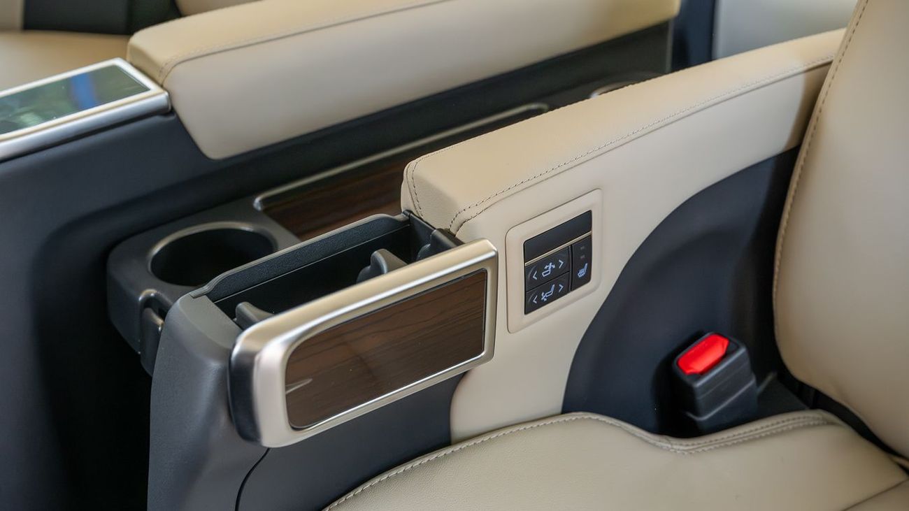 تويوتا جرافينا TOYOTA GRANVIA 3.5L HI SIX SEATS -2026YM