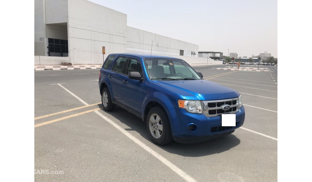 Ford Escape ALLOY WHEELS , PARKING SENSORS