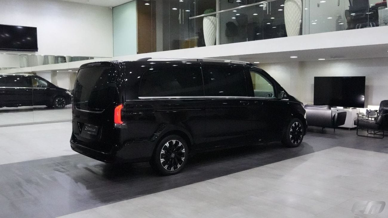Mercedes-Benz V 300 MERCEDES‑BENZ V300 VIP BUSINESS VAN –  FULL LUXURY OPTION | BRAND NEW | GCC | 2025