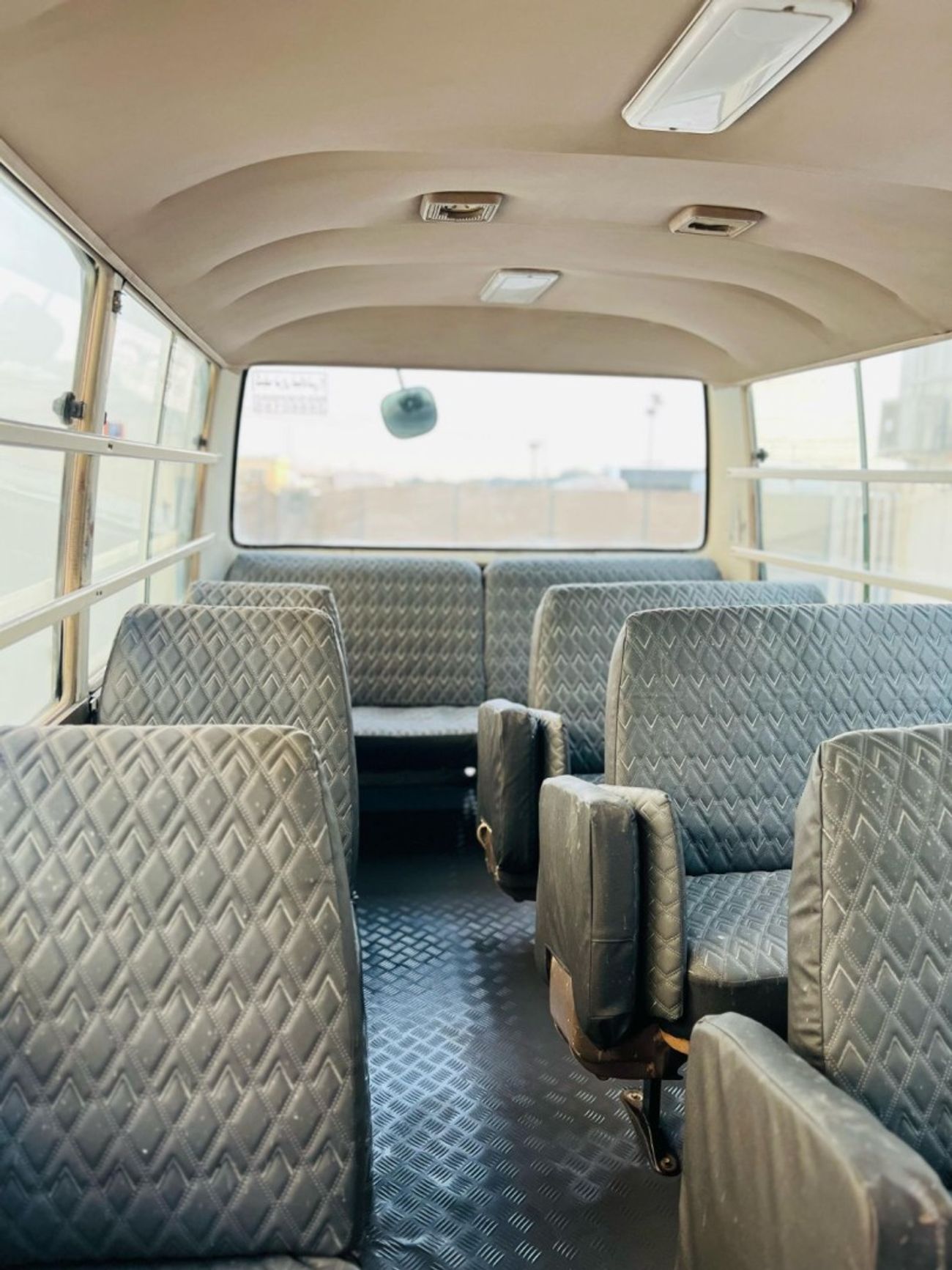 Toyota Coaster Disel / 14B