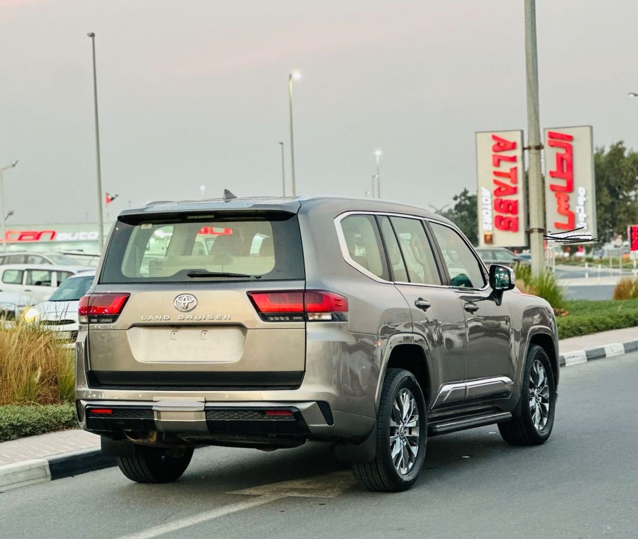 Toyota Land Cruiser GXR