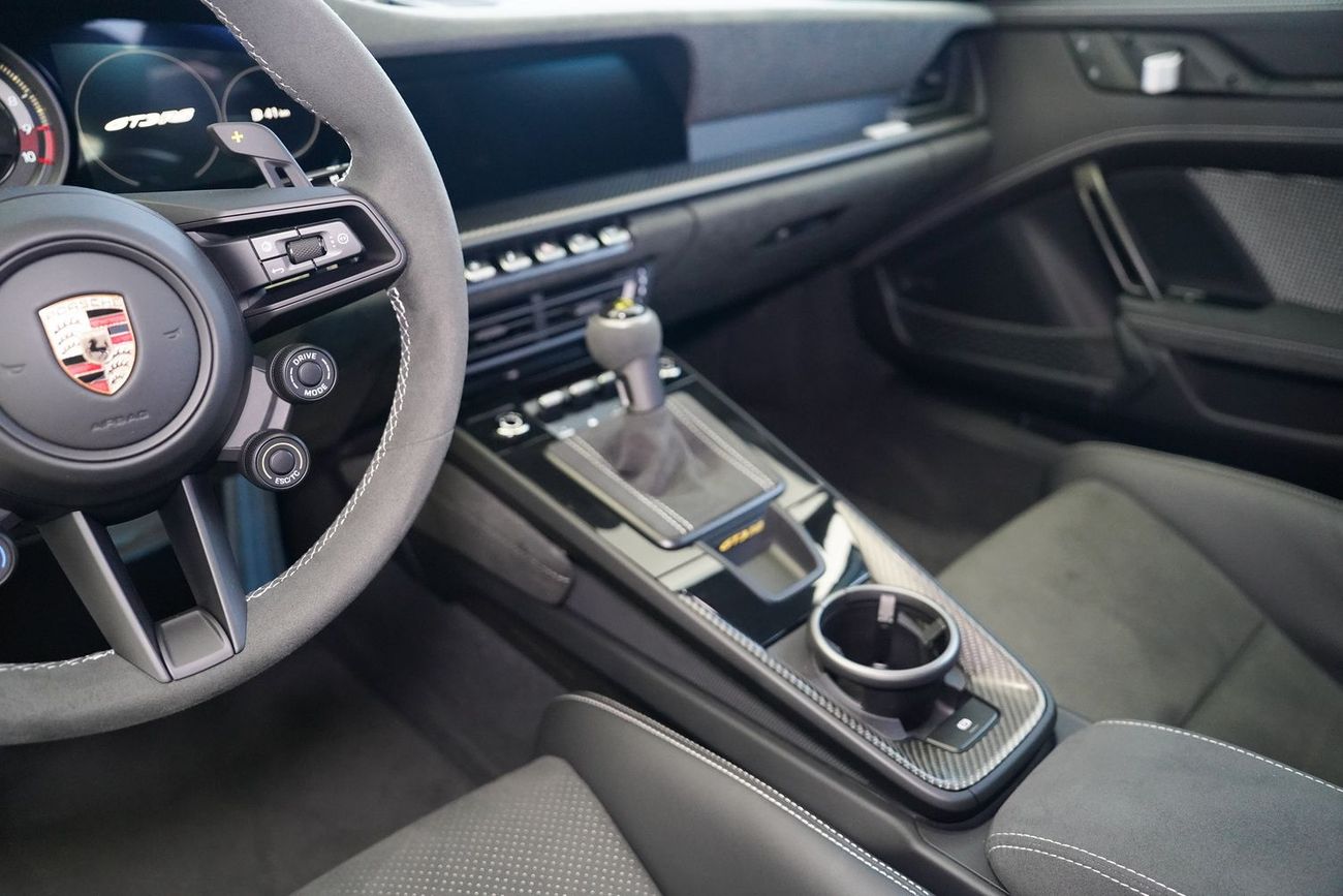 Porsche 911 GT3 RS 4.0L (520 HP) Coupe WISSACH