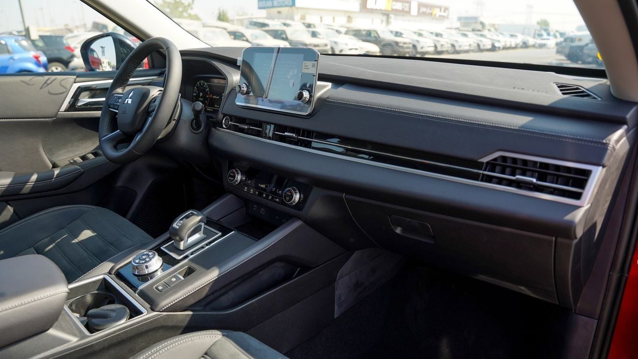 ميتسوبيشي آوتلاندر