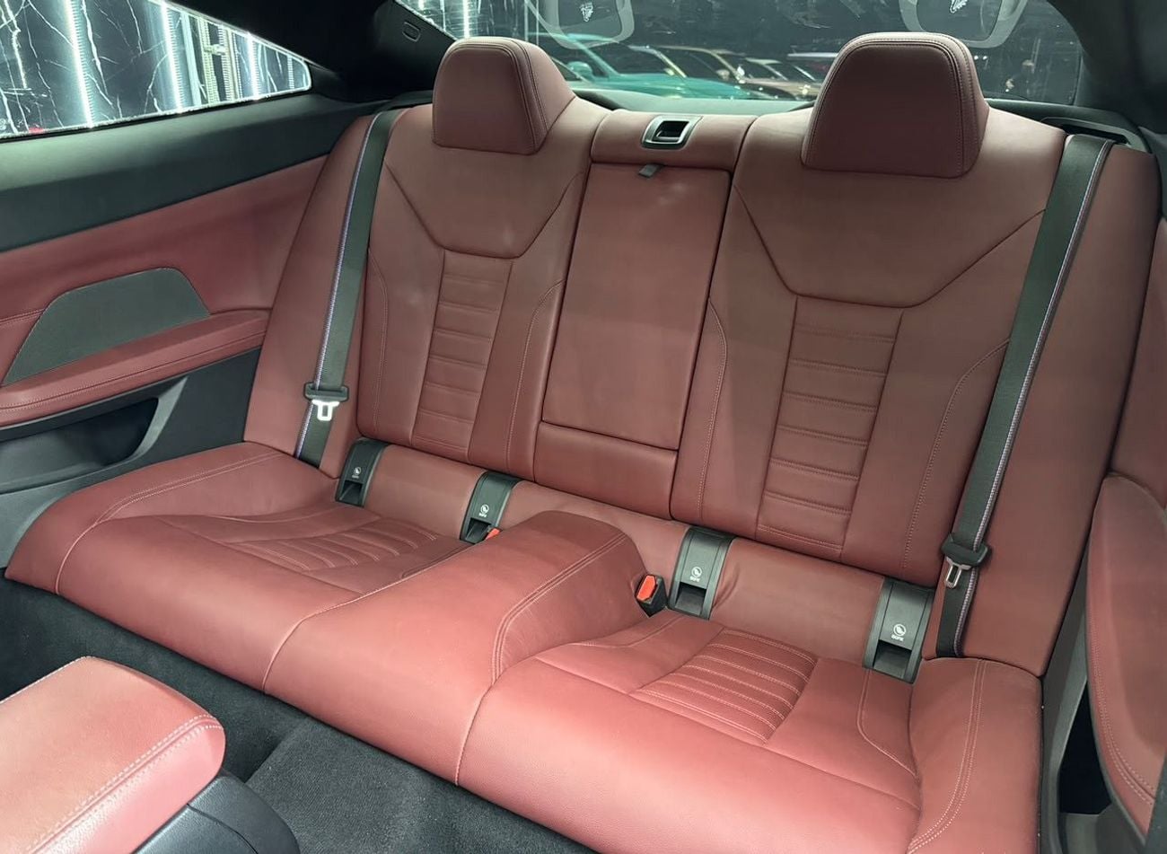 بي أم دبليو M440i BMW M440i xDrive | GCC | Low mileage | Original Paint | AGMC Warranty and Service 2029