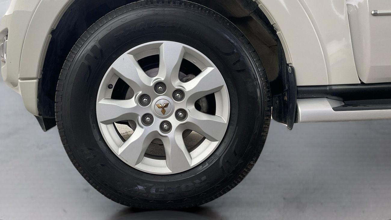 Mitsubishi Pajero GLS Highline | upto AED 20,000 Ramadan Discount | Guaranteed Warranty | 0 Down Payment