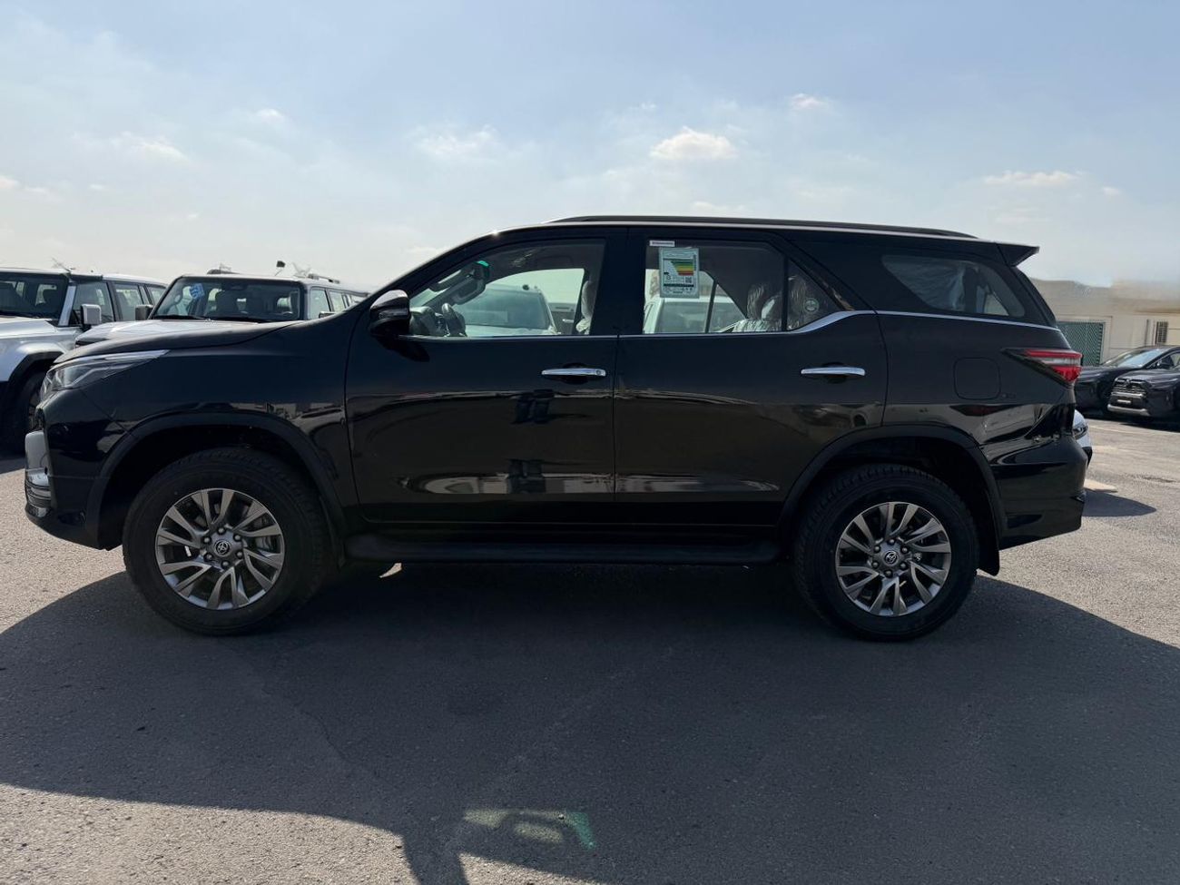 تويوتا فورتونر 4.0L VXR V6 PETROL AUTOMATIC TRANSMISSION