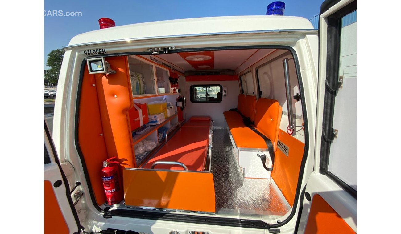 تويوتا لاند كروزر هارد توب TOYOTA HARDTOP AMBULANCE - DIESEL MT 2021