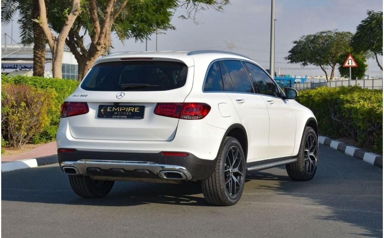 Mercedes Benz GLC 300 4MATIC Mercedes GLC300 AMG / 2022 / USA