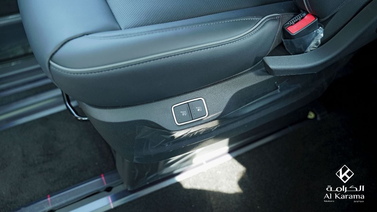 Hyundai Staria LUXURY 3.5L V6 - 360 Camera - Dual Sunroof - Heating Cooling Captain Seats - Power Sliding Doors