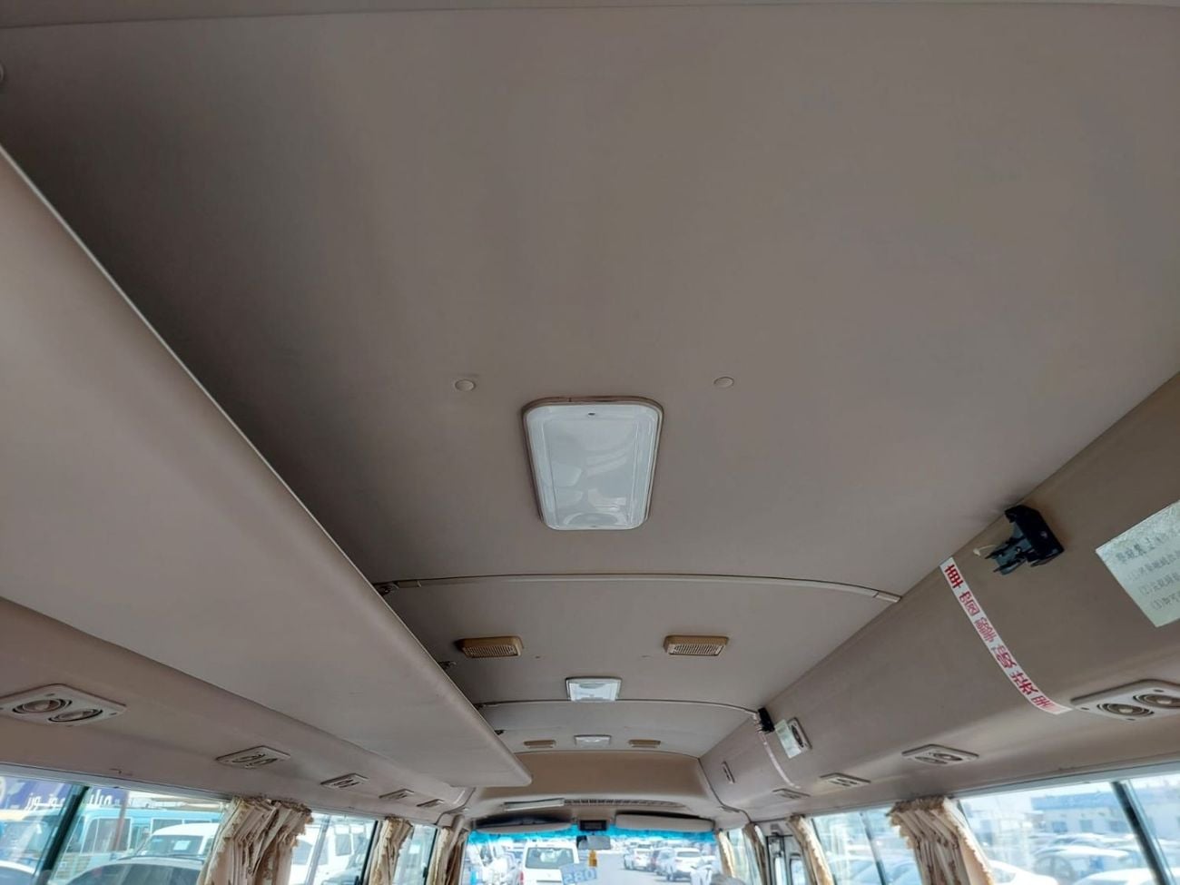 Toyota Coaster (RAMADAN OFFER) TOYOTA COASTER BUS RHD 1997 MODEL 4.1 L DIESEL MANUAL(PM00128)