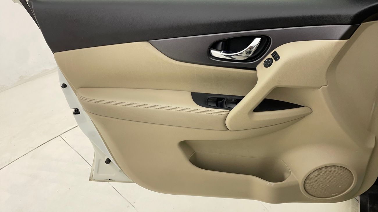 نيسان إكس تريل S 2.5 | بدون دفعة مقدمة | اختبار القيادة في المنزل