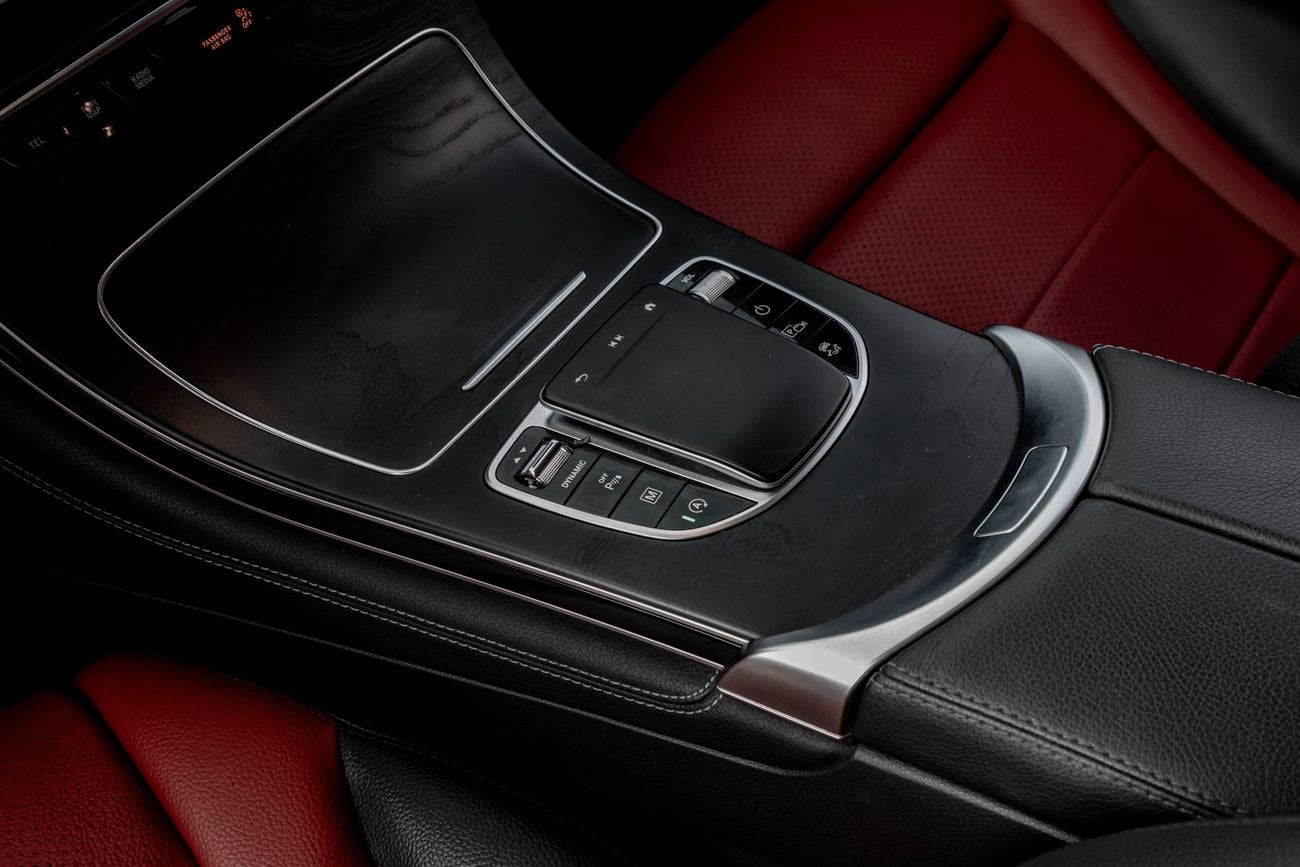 Mercedes-Benz GLC 200 GLC 200 | 2,155 P.M | 0% Downpayment | Excellent Condition!