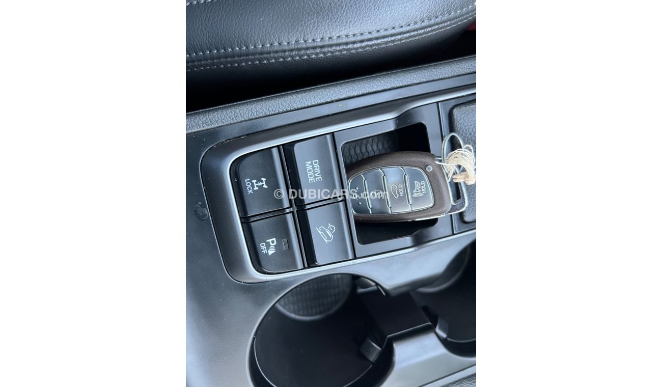 Hyundai Tucson 2017 LIMITED EDITION 1600 CC USA IMPORTED