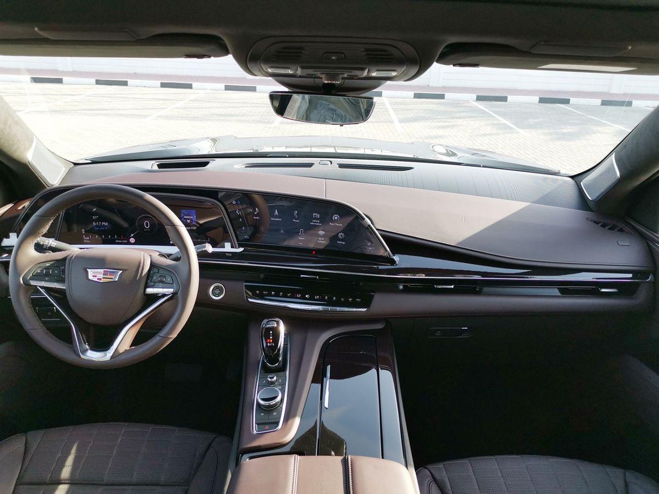 Cadillac Escalade Cadillac Escalade ESV V-SPEC 6.2L V-8 Supercharged 2024 Model GCC Specs With 5Years Warranty (BRAND 