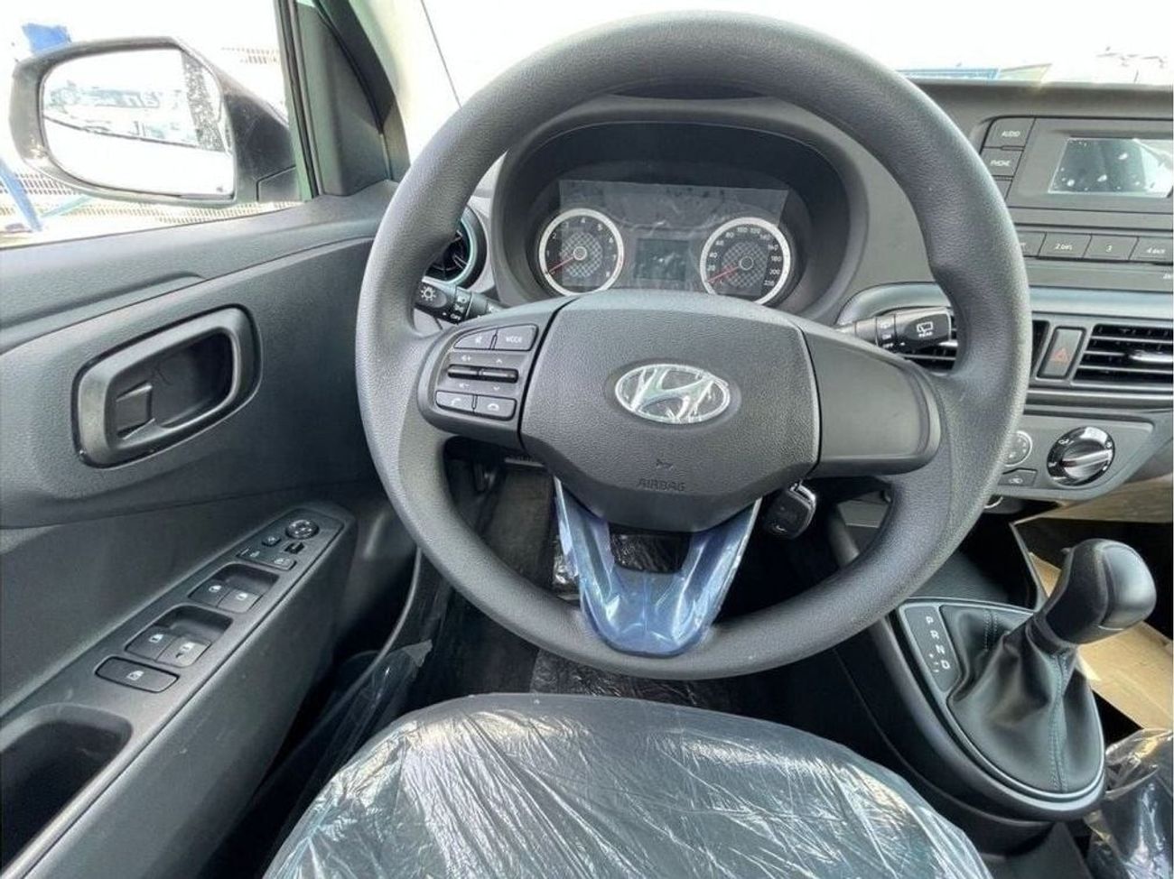 Hyundai Grand i10 Hyundai Grand  i10 SEDAN /hatch back 1.2P AT MY2023