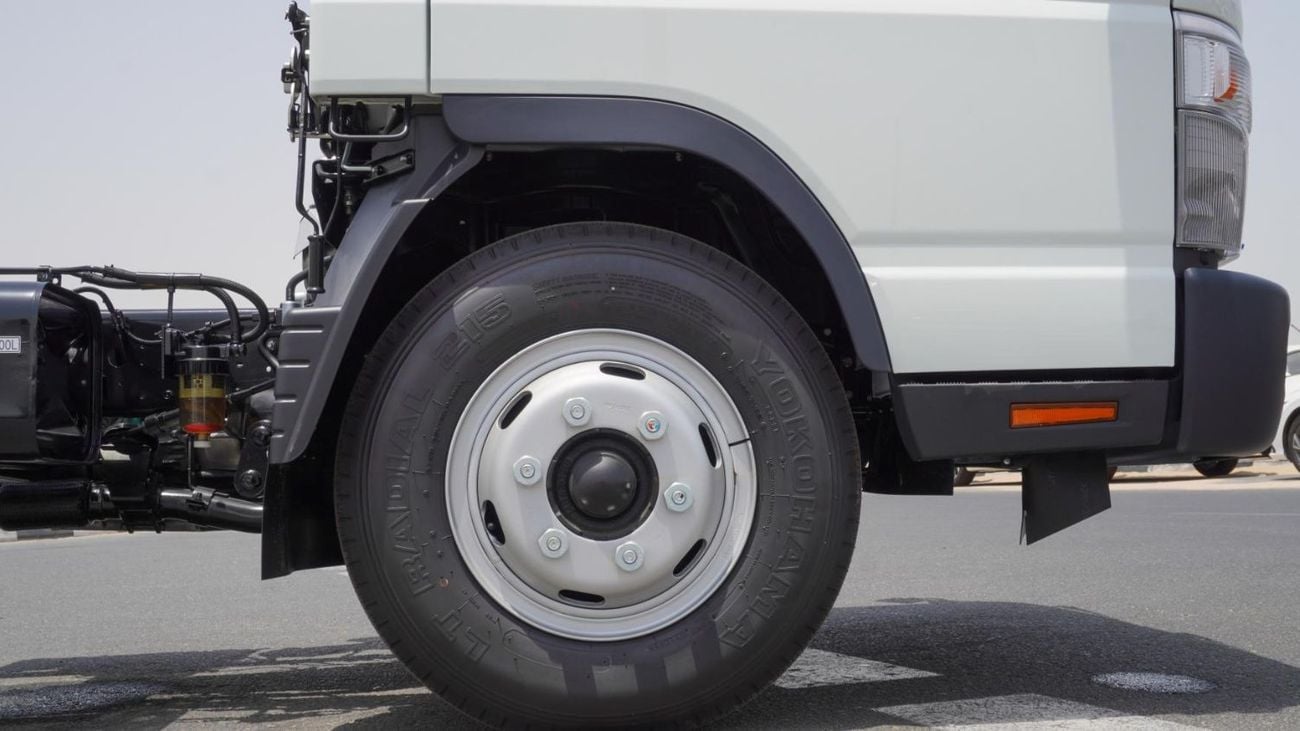 ميتسوبيشي كانتر فان Brand New Mitsubishi Fuso Canter 2026 4.2L 2WD Diesel |White/Black |CANTERCHASSIS-100-4.2-25 |FOR EX