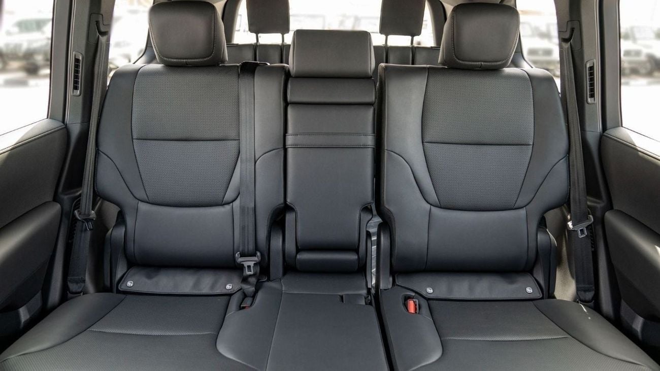 Toyota Land Cruiser LC300 VX 4.0P AT MY2025 – GREY