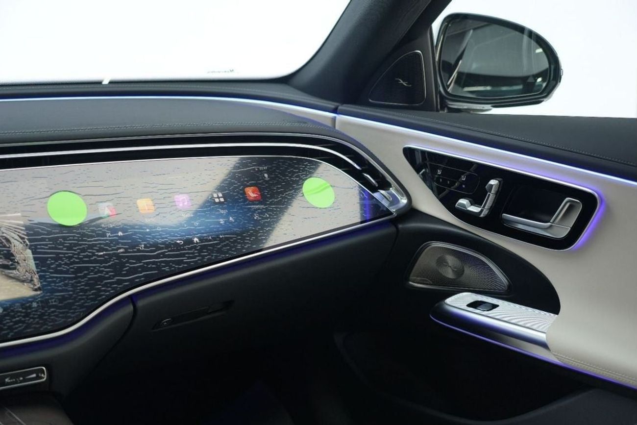 مرسيدس بنز E300 Mercedes-Benz E 300 | 2025 GCC 0km | Agency Warranty | AMG Package | DIGITAL LIGHT