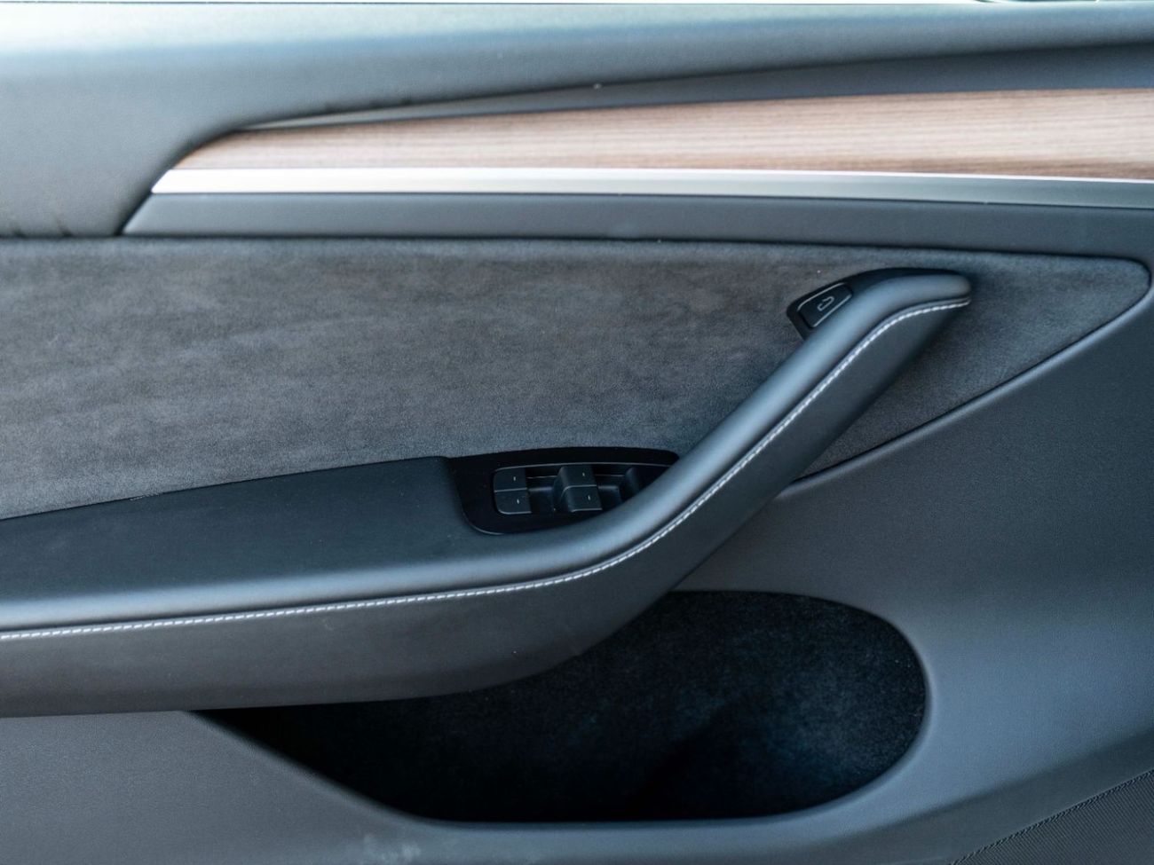 Tesla Model Y PERFORMANCE