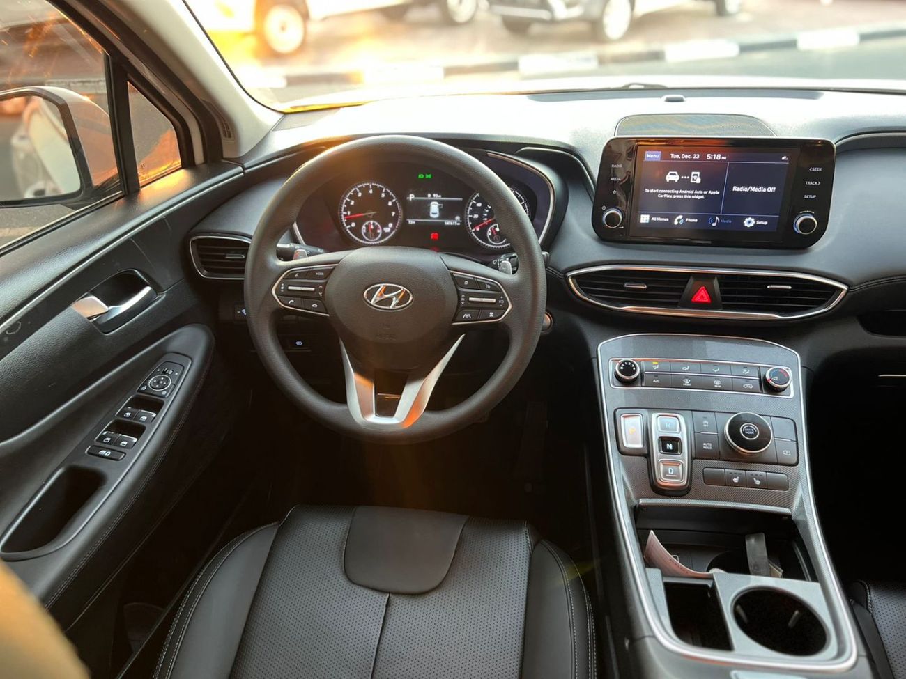 Hyundai Santa Fe 2022 Hyundai Santafe SEL  2.4L V4 - Rear Camera & Sensor - Leather Seats -