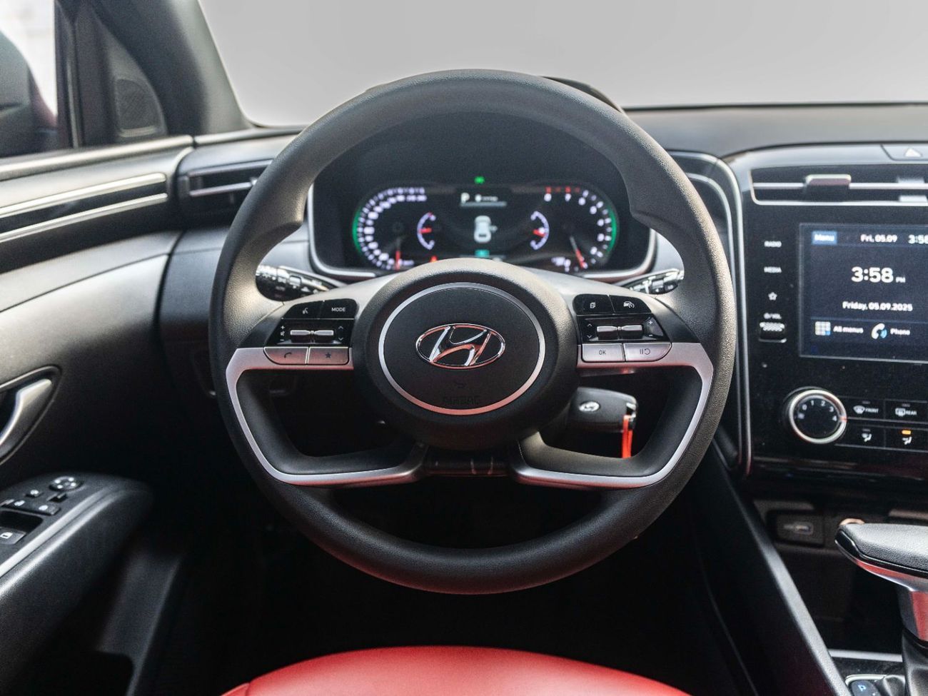 Hyundai Tucson Smart Signature Edition 2.0L